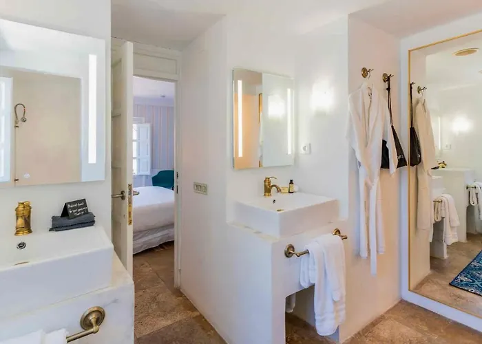 The Pearl -