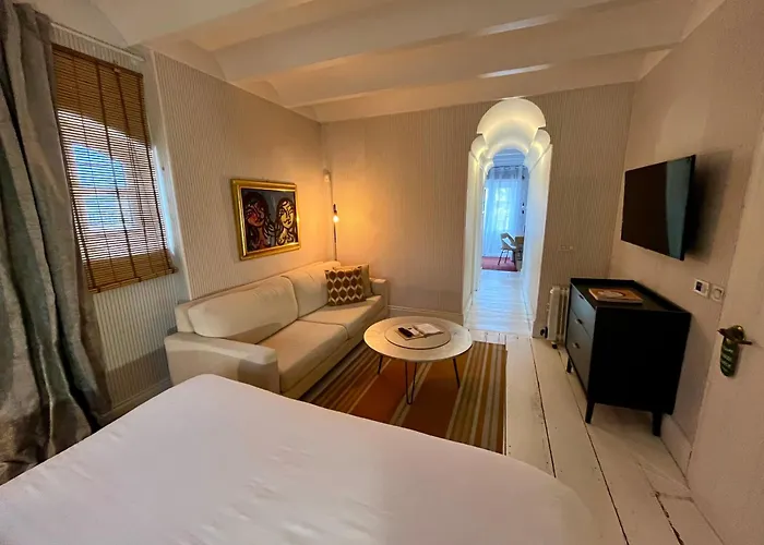 The Pearl -